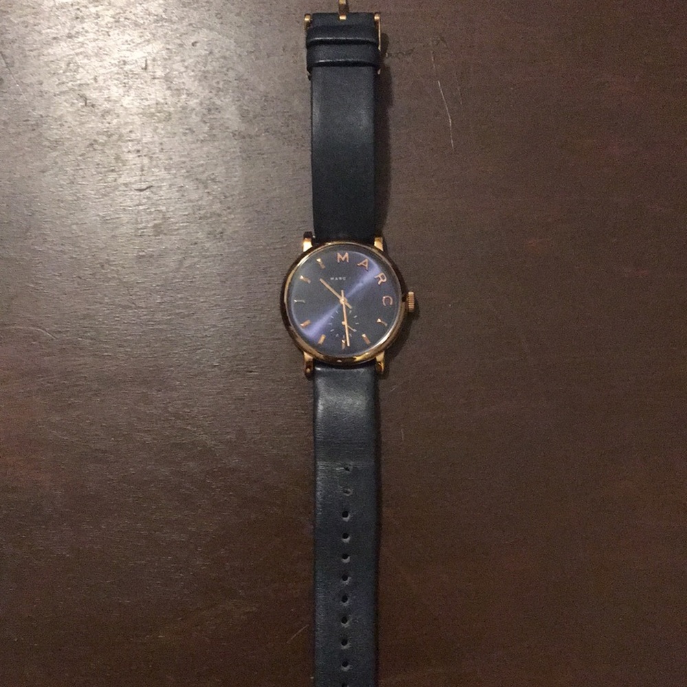 Marc Jacobs Analog watch